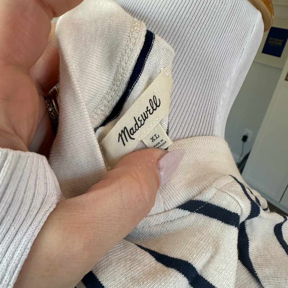 Madewell Vneck Striped Dress - Picture 6 of 7